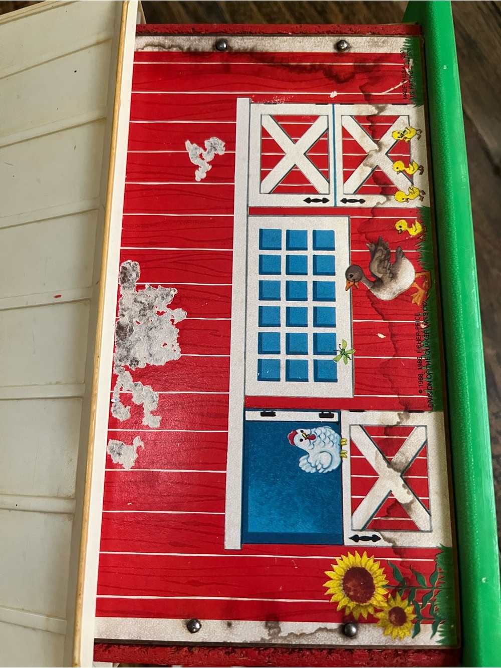 Vintage Fisher Price barn, tractor and farm animals - Picture 9 of 12